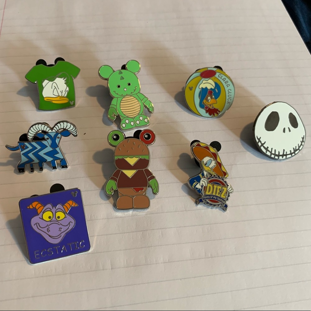 Disney trading pin lot